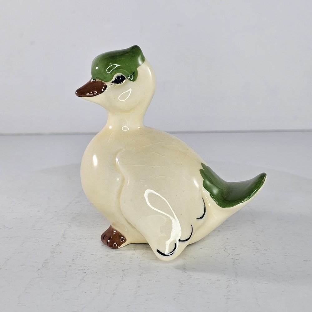 Vintage Kay Finch Duck Duckling Peep Figurine Green Mid Century Modern
